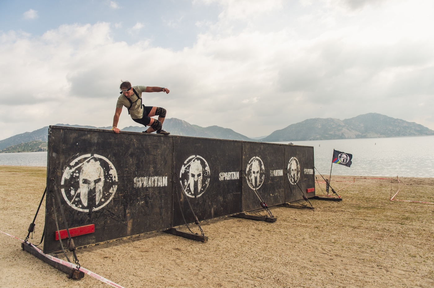 Médaille Spartan Race Sprint 2019 - Ruban Rouge - 5km / 3 Miles - Finisher Obstacles