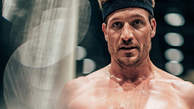 DEKA STRONG: Hyphen Elevated Fitness